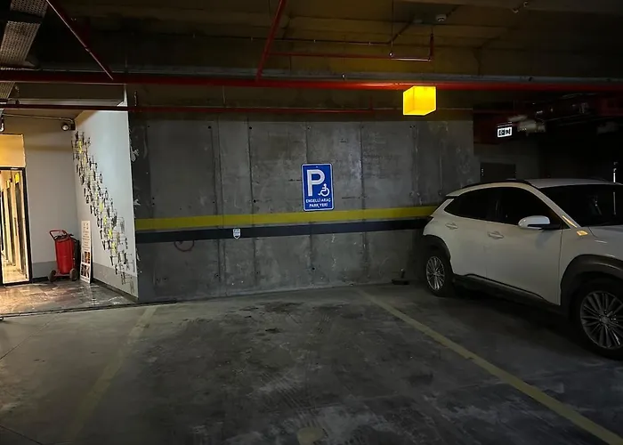 New Luxury Comfortable *