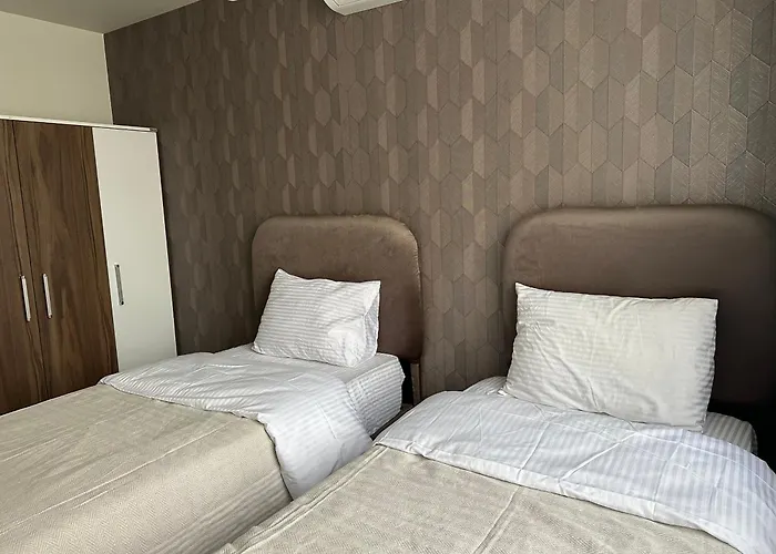 New Luxury Comfortable