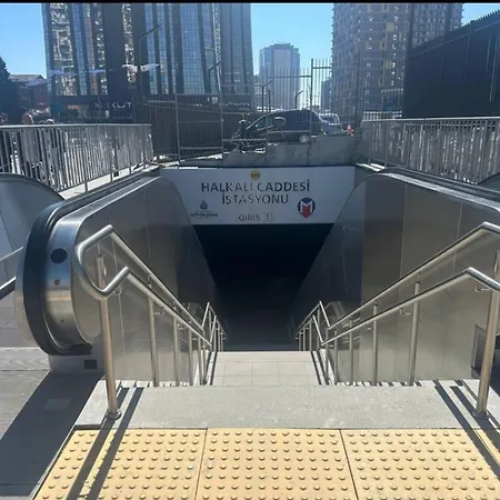 New Luxury Comfortable